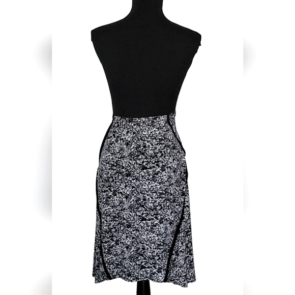 Max Studio Abstract Asymmetrical Aline Midi Skirt - Picture 7 of 7